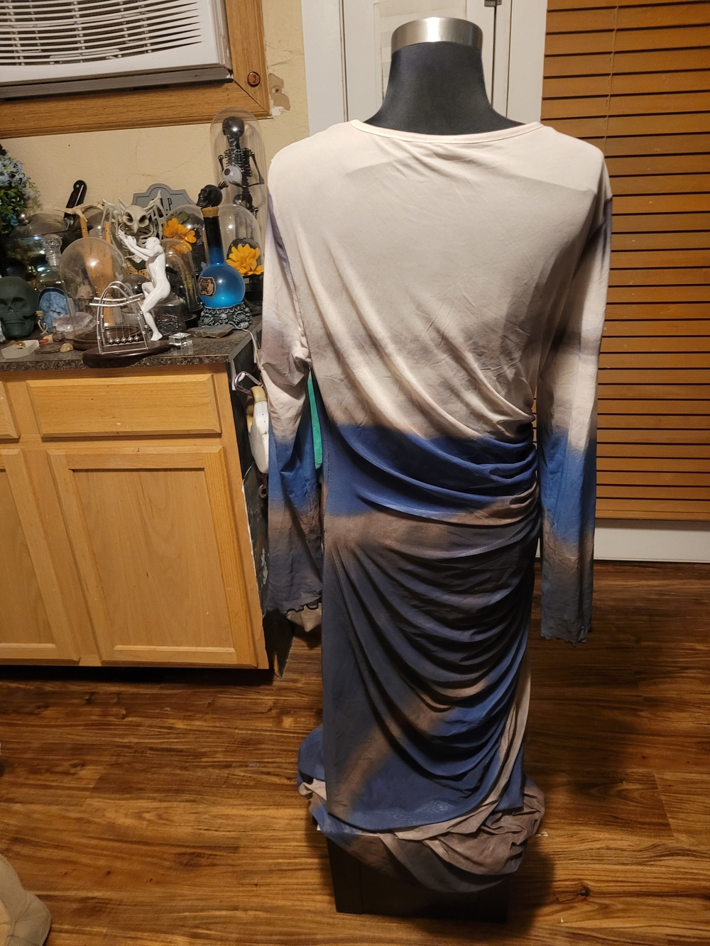 Long-Sleeve Ombre Blue and Cream Ruched Dress